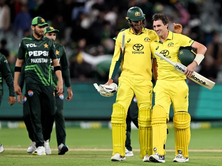 Australia vs Pakistan (Aninexus)